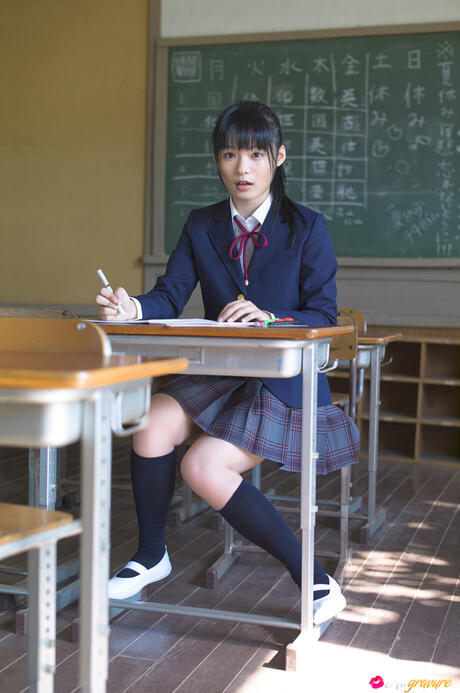 Schoolgirl Pussy Pics